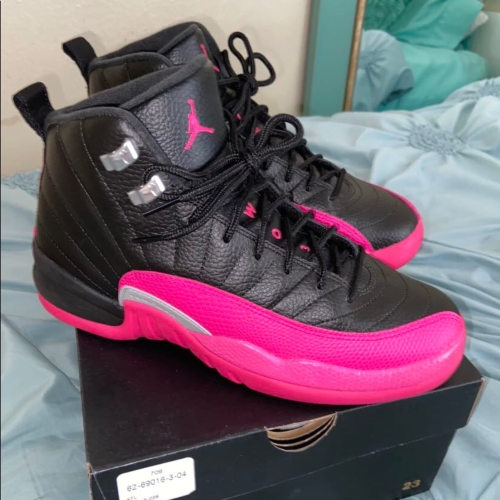 Air Jordan 12 Retro girls ‘Deadly Pink’